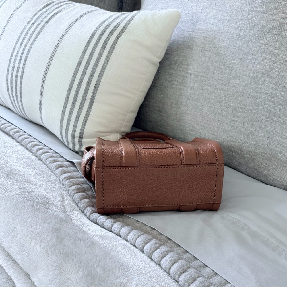 Marc Jacobs Leather Crossbody Tote Bag in Argan Oil - Picture 6 of 9
